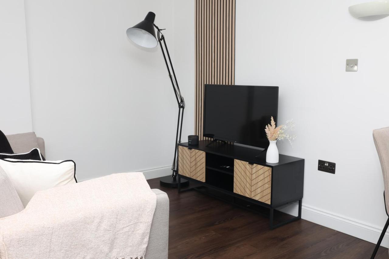 Апартаменти Watford Luxury 1 Bed Flat - Free Parking Екстер'єр фото