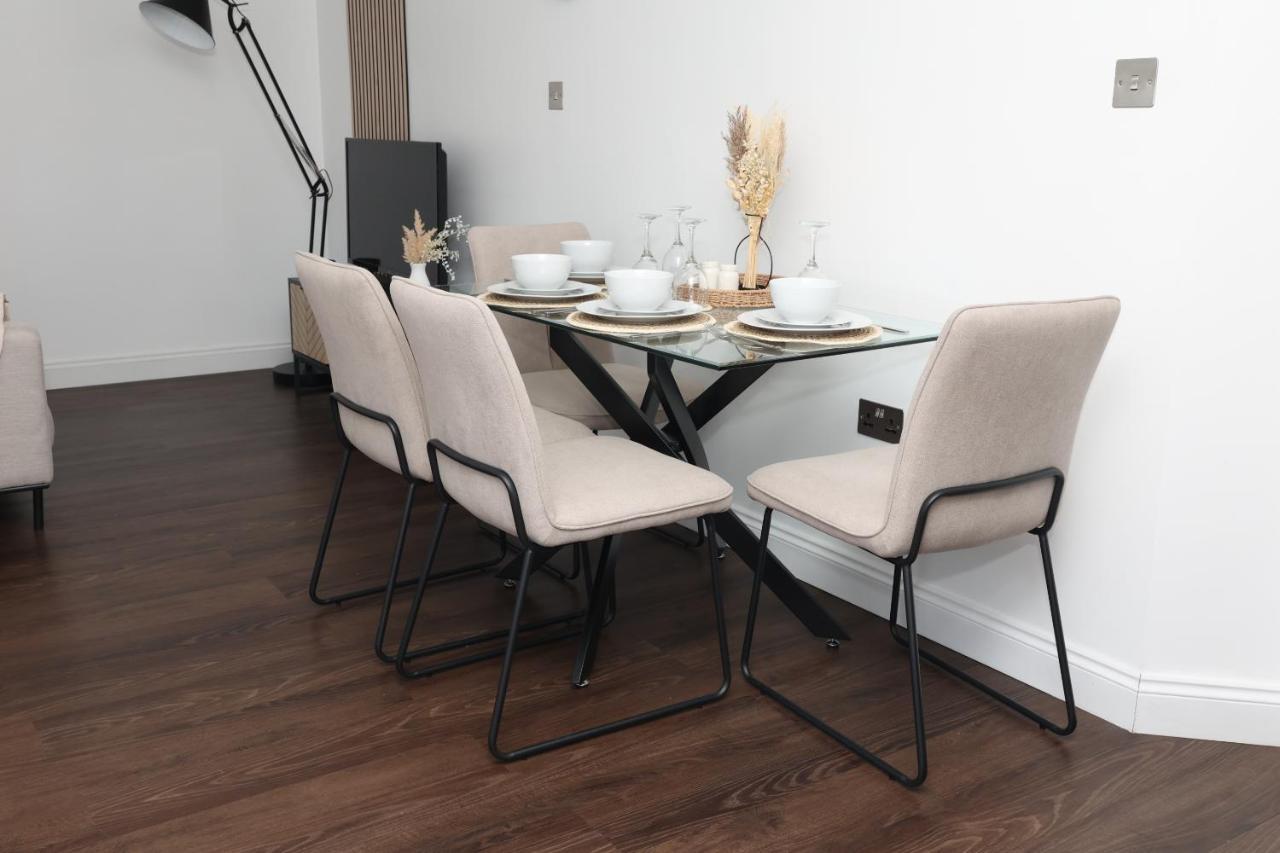 Апартаменти Watford Luxury 1 Bed Flat - Free Parking Екстер'єр фото